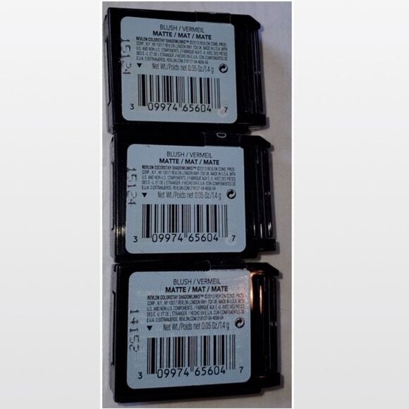 New Revlon Blush Eyeshadow Make Up - Picture 7 of 8